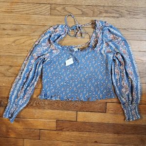 American Eagel long sleeve crop top Size Large